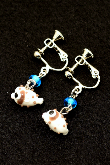 イヤリングの玉